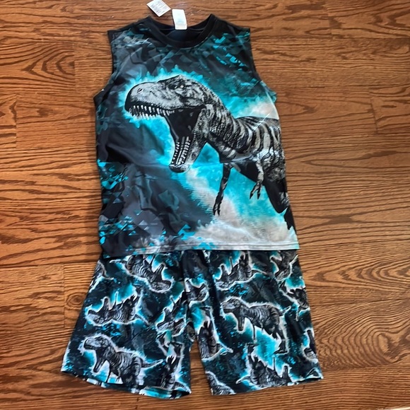 NWT boys dinosaur print 2 piece short set sleeveless top / T-shirt size L 10/12 - Picture 7 of 11